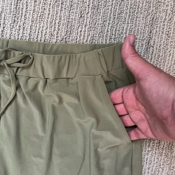 Brittany Humble large very soft Light Green Joggers - Picture 6 of 10